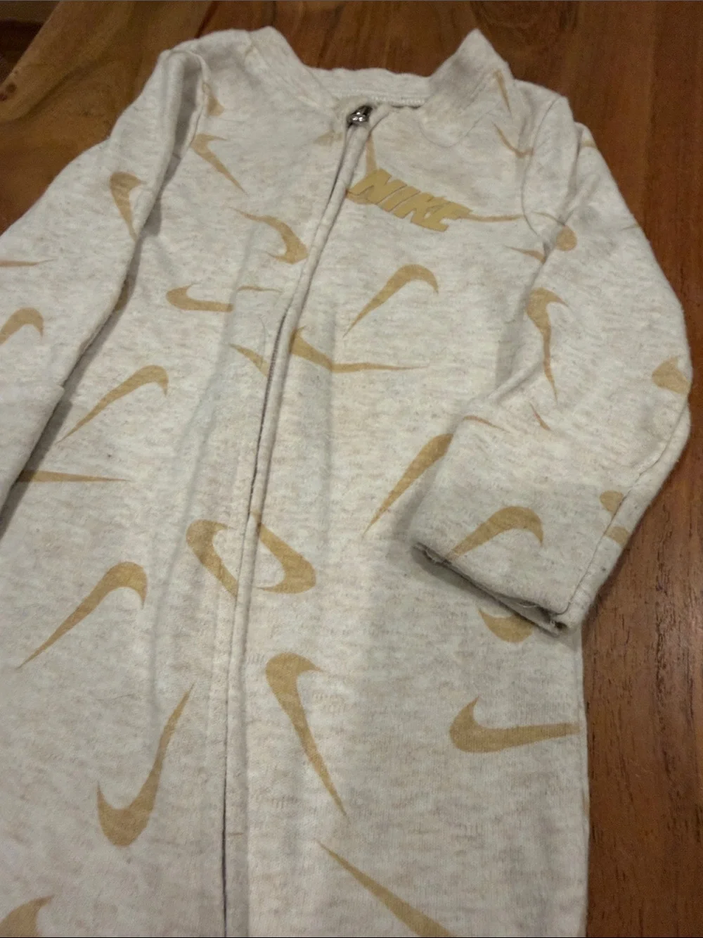 Nike soft cream